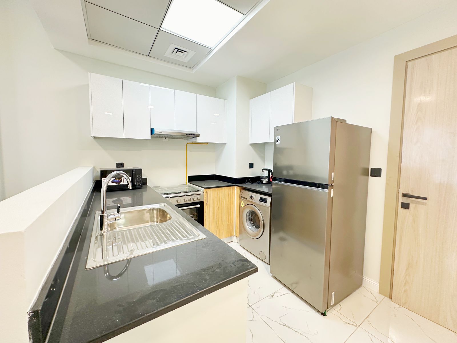 Unit 903 1BHK Alexis Tower